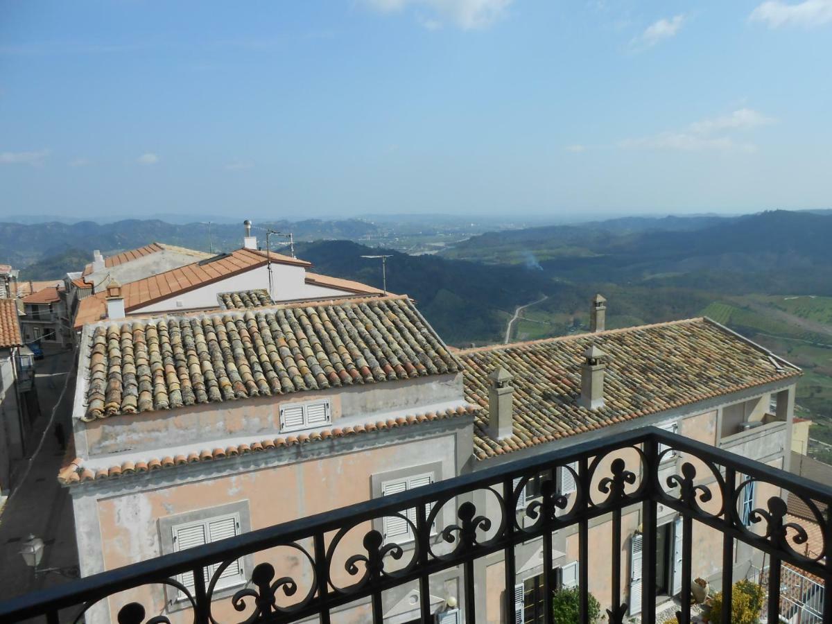 Holiday House Apartment Santa Severina Exterior photo